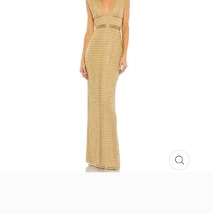NWT Mac Duggal,  Beaded Cap Sleeve V Neck Column Gown, Gold, Size 2